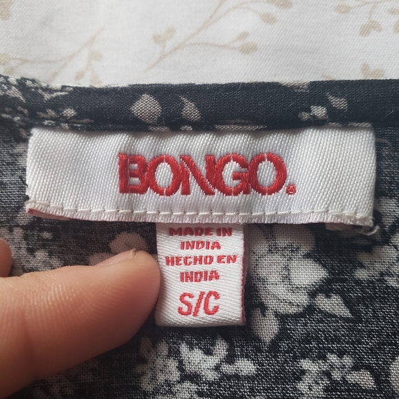 Black Bongo Dress || size: S/C || color: black with white flower prints - Picture 3 of 4